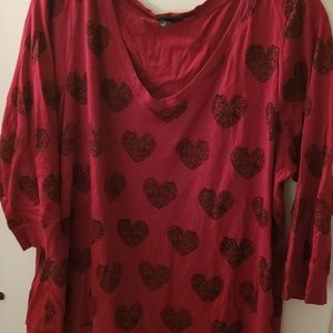Torrid plus size 2x red heart print long tee